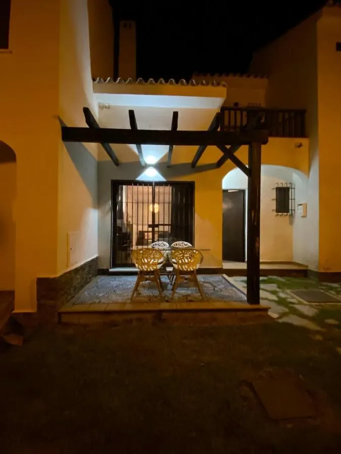 הוילה El Ronquillo El Capricho 0*,  ספרד
